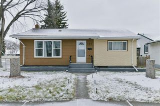 Photo 1: 465 St Anthony Avenue in Winnipeg: West Kildonan Residential for sale (4D)  : MLS®# 202226429