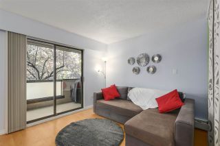 Photo 3: 219 2190 W 7TH Avenue in Vancouver: Kitsilano Condo for sale in "Sunset West" (Vancouver West)  : MLS®# R2215334