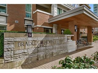 Photo 3: 202 1135 WINDSOR Mews in Coquitlam: New Horizons Condo for sale in "Bradley House" : MLS®# R2670849