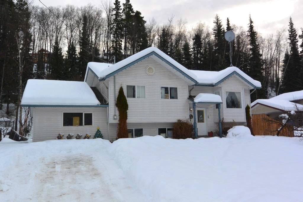 Main Photo: 1311 PINE Street: Telkwa House for sale (Smithers And Area (Zone 54))  : MLS®# R2332672