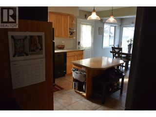 Photo 13: 557 MCLEAN STREET in Quesnel: House for sale : MLS®# R2863834