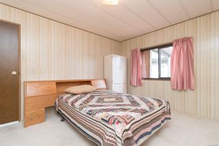 Photo 10: 9341 Village Way in Sidney: Si Sidney South-West Manufactured Home for sale : MLS®# 899257