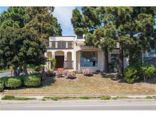 Photo 2: PACIFIC BEACH House for sale : 5 bedrooms : 1712 Beryl Street in San Diego