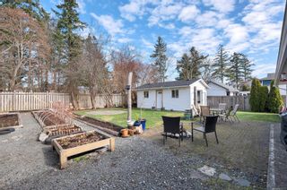 Photo 2: 170 Country Aire Dr in Campbell River: CR Willow Point House for sale : MLS®# 926275