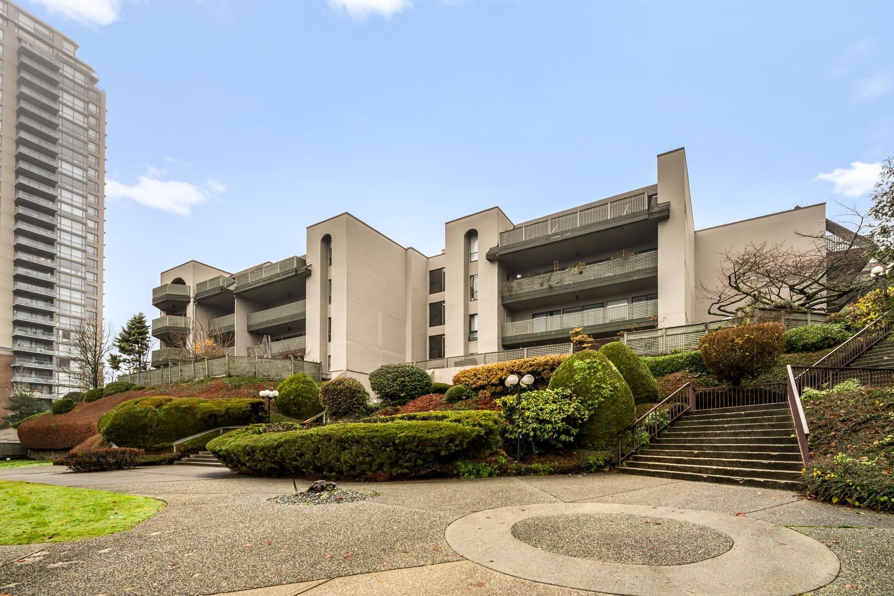 Main Photo: 210 4941 LOUGHEED Highway in Burnaby: Brentwood Park Condo for sale in "DOUGLAS VIEW" (Burnaby North)  : MLS®# R2837466