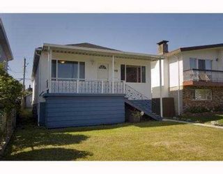 Photo 2: 2984 KITCHENER Street in Vancouver: Renfrew VE House for sale (Vancouver East)  : MLS®# V786827
