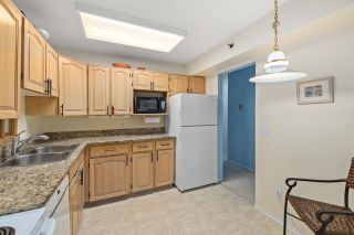 Photo 8: 107 1154 WESTWOOD Street in Coquitlam: North Coquitlam Condo for sale in "EMERALD COURT" : MLS®# R2718656