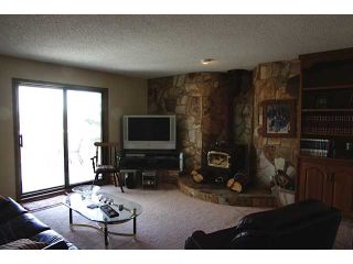 Photo 10: 36 EDGELAND Rise NW in CALGARY: Edgemont Residential Detached Single Family for sale (Calgary)  : MLS®# C3607841