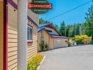 Photo 3: 6781 BATHGATE Road in Egmont: Pender Harbour Egmont Business with Property for sale (Sunshine Coast)  : MLS®# C8038912