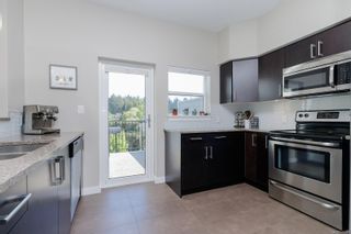 Photo 11: 300 591 Latoria Rd in Colwood: Co Olympic View Condo for sale : MLS®# 875313