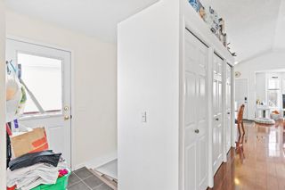Photo 9: 100 Martin Crossing Court NE in Calgary: Martindale Row/Townhouse for sale : MLS®# A2046362