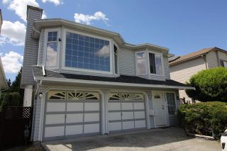 Photo 1: 3747 ULSTER Street in Port Coquitlam: Oxford Heights House for sale : MLS®# R2273900