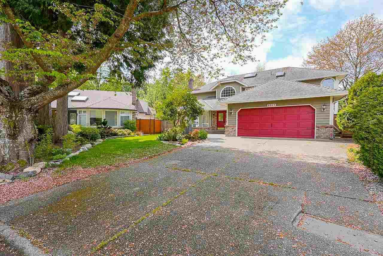Main Photo: 2317 150B Street in Surrey: Sunnyside Park Surrey House for sale in "Meridian Area" (South Surrey White Rock)  : MLS®# R2593318
