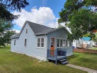 Photo 2: 248 4th Avenue West in Unity: Residential for sale : MLS®# SK962205