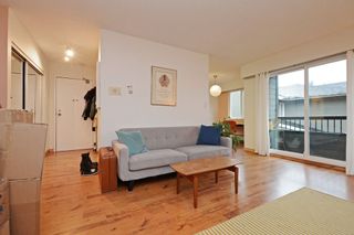 Photo 5: 309 1540 E 4TH Avenue in Vancouver: Grandview VE Condo for sale in "THE WOODLAND" (Vancouver East)  : MLS®# R2338019