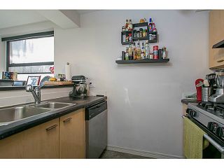 Photo 7: 320 428 W 8TH Avenue in Vancouver: Mount Pleasant VW Condo for sale in "XL Lofts" (Vancouver West)  : MLS®# V1054835
