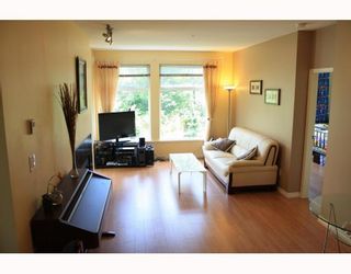 Photo 1: 114 6888 SOUTHPOINT Drive in Burnaby: South Slope Condo for sale in "CORTINA" (Burnaby South)  : MLS®# V778069