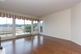 Photo 10: 801 6880 Wallace Dr in BRENTWOOD BAY: CS Brentwood Bay Row/Townhouse for sale (Central Saanich)  : MLS®# 841142