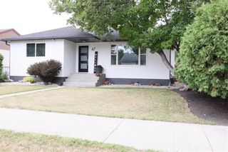 Photo 2:  in Winnipeg: Residential for sale : MLS®# 202108661