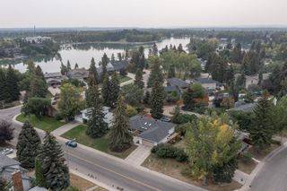 Photo 2: 531 Lake Bonavista Drive SE in Calgary: Lake Bonavista Detached for sale : MLS®# A2001191
