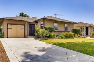 Photo 1: 5638 Lenore Ave in Arcadia: Residential for sale : MLS®# 210017271