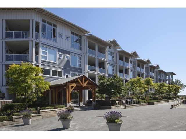Main Photo: # 203 4600 WESTWATER DR in Richmond: Steveston South Condo for sale in "COPPERSKY" : MLS®# V925874