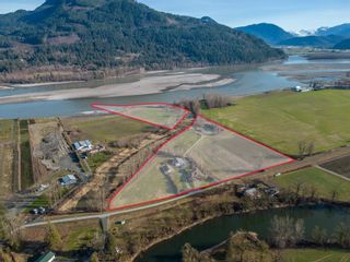 Main Photo: 47975 JESS Road in Chilliwack: Fairfield Island House for sale : MLS®# R2858754