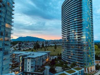 Photo 21: 1302 1888 GILMORE Avenue in Burnaby: Brentwood Park Condo for sale in "TRIOMPHE" (Burnaby North)  : MLS®# R2656362