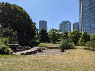 Photo 28: 610 688 ABBOTT Street in Vancouver: Downtown VW Condo for sale in "Firenza II" (Vancouver West)  : MLS®# R2478272