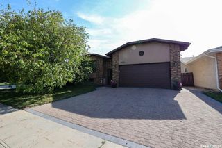 Photo 1: 3015 Donison Drive in Regina: Gardiner Heights Residential for sale : MLS®# SK945805
