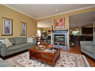 Photo 4: 3504 Portwell Pl in VICTORIA: Co Royal Bay House for sale (Colwood)  : MLS®# 628724