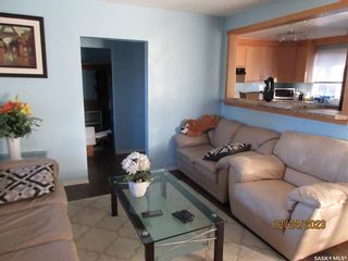 Photo 5: 301 HALIFAX Street North in Regina: Churchill Downs Residential for sale : MLS®# SK955048