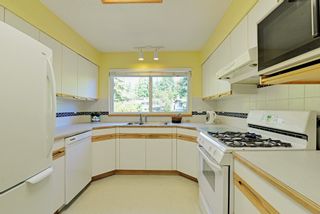 Photo 5: 4663 MCNAIR Place in North Vancouver: Lynn Valley House for sale : MLS®# R2116677