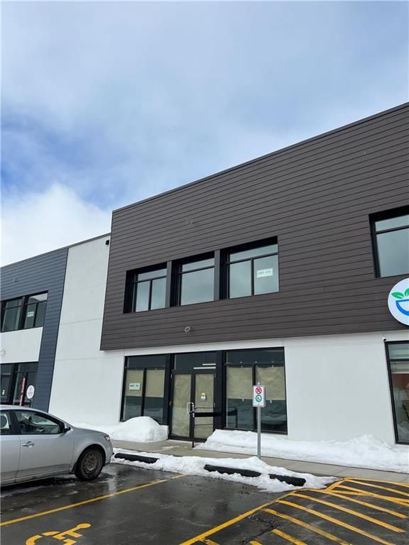 Main Photo: 7 2358 McPhillips Street in Winnipeg: Industrial / Commercial / Investment for sale (4F)  : MLS®# 202301810