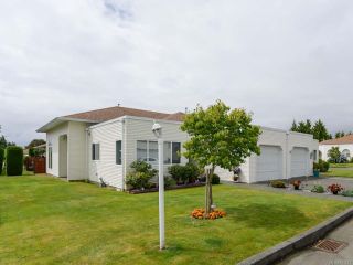 Photo 1: 27 677 BUNTING PLACE in COMOX: CV Comox (Town of) Row/Townhouse for sale (Comox Valley)  : MLS®# 791873