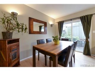 Photo 8: 846 Finlayson St in VICTORIA: Vi Mayfair Half Duplex for sale (Victoria)  : MLS®# 725172