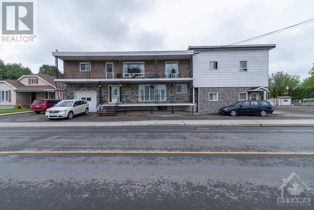 Main Photo: 261 LONGUEUIL STREET in L'Orignal: Multi-family for sale : MLS®# 1332182