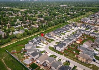 Photo 32: 71 Joynson Crescent in Winnipeg: Charleswood Residential for sale (1H)  : MLS®# 202213906