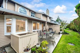 Photo 14: 6077 W BOUNDARY Drive in Surrey: Panorama Ridge Townhouse for sale in "Lakewood Place" : MLS®# R2854463