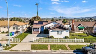 Main Photo: House for sale : 3 bedrooms : 7468 Skyline Dr in San Diego