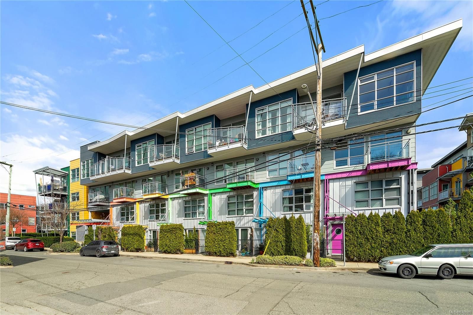 Main Photo: 102 797 Tyee Rd in Victoria: VW Victoria West Condo for sale (Victoria West)  : MLS®# 870880