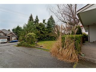 Photo 6: 375 GUILBY Street in Coquitlam: Coquitlam West House for sale in "CARIBOO/MAILLARDVILLE" : MLS®# V996440