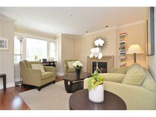 Photo 2: 4481 W 9TH Avenue in Vancouver: Point Grey Townhouse for sale (Vancouver West)  : MLS®# V957147