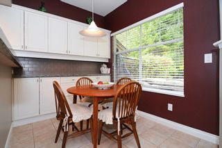 Photo 13: 30 2979 PANORAMA Drive in Coquitlam: Westwood Plateau Townhouse for sale in "DEERCREST ESTATES" : MLS®# V1112664