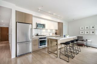 Photo 10: 316 384 E 1ST Avenue in Vancouver: Mount Pleasant VE Condo for sale in "CANVAS" (Vancouver East)  : MLS®# R2210485