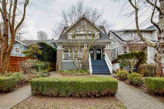 Photo 1: 2589 W 8TH AVENUE in Vancouver: Kitsilano Townhouse for sale (Vancouver West)  : MLS®# R2654101
