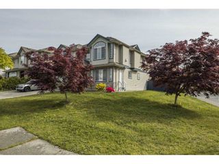 Photo 3: 7980 D'HERBOMEZ Drive in Mission: Mission BC House for sale in "College Heights" : MLS®# R2575308