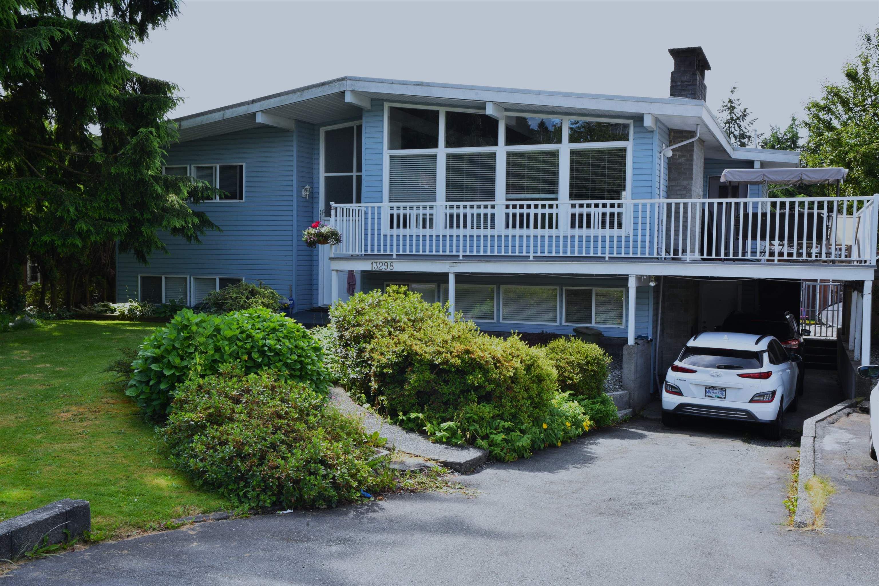 Main Photo: 13298 100A Avenue in Surrey: Whalley House for sale (North Surrey)  : MLS®# R2706264