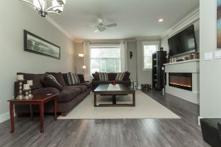 Photo 2: 11 33860 MARSHALL Road in Abbotsford: Central Abbotsford Townhouse for sale in "MARSHALL MEWS" : MLS®# R2075997