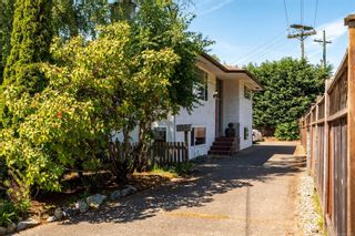 Photo 1: 1196 Hopkins Pl in Saanich: SE Maplewood House for sale (Saanich East)  : MLS®# 931792